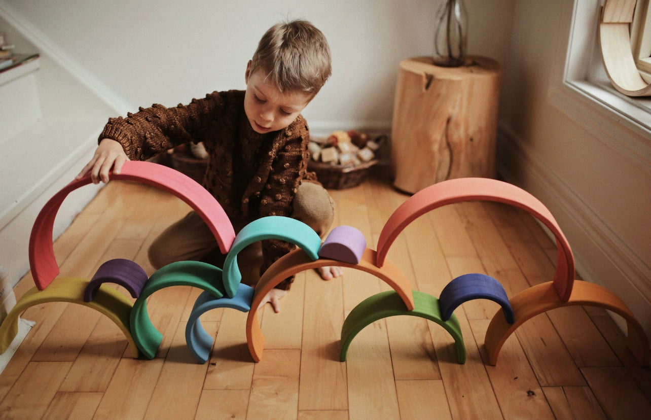 Large Rainbow Arch Stacker